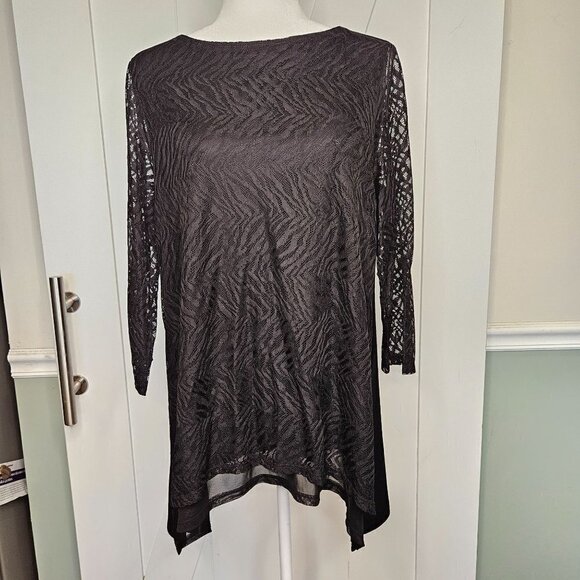 CHICO'S Travelers Large 2 Whimsigoth Black Lace Asymmetrical Hem LS Tunic Top - Picture 2 of 12